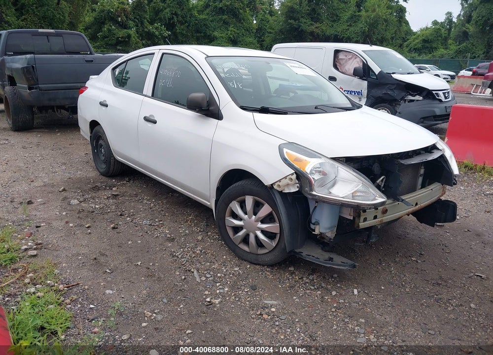 2015 NISSAN VERSA 1.6 S+ VIN: 3N1CN7APXFL933177