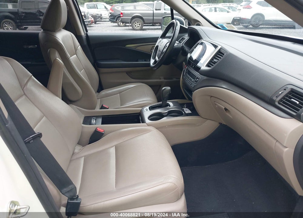 2016 HONDA PILOT EX-L VIN: 5FNYF6H59GB080401