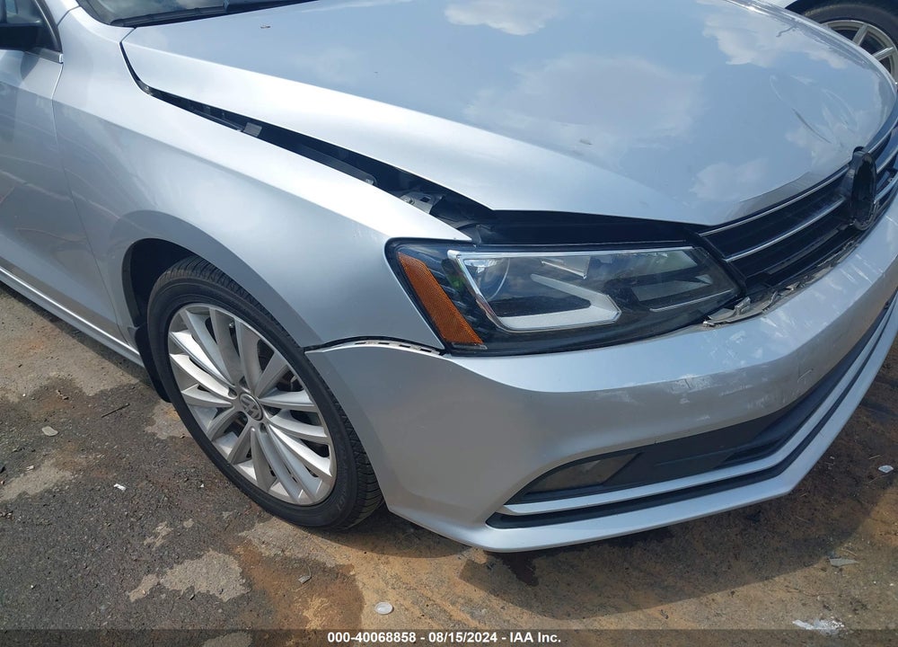 2016 VOLKSWAGEN JETTA 1.8T SEL VIN: 3VWL07AJ8GM333418