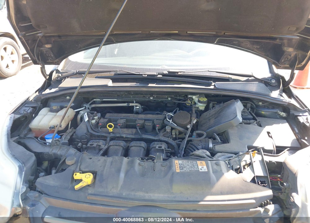 2014 FORD FOCUS SE VIN: 1FADP3F2XEL435059