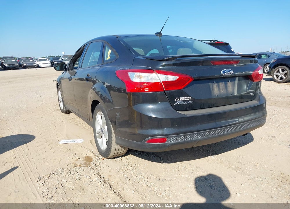 2014 FORD FOCUS SE VIN: 1FADP3F2XEL435059