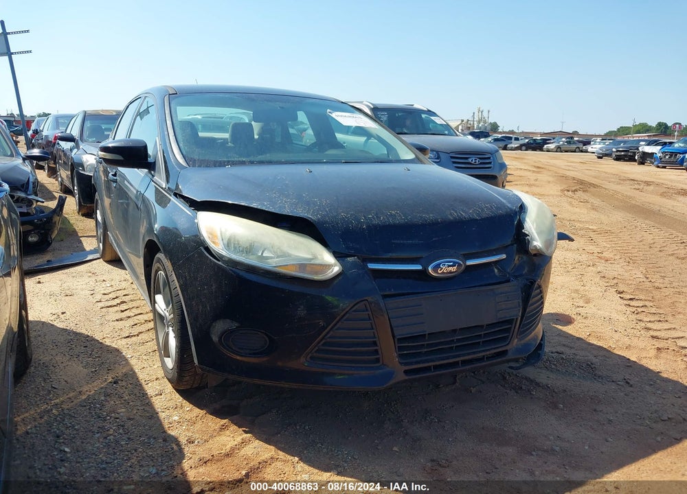 2014 FORD FOCUS SE VIN: 1FADP3F2XEL435059