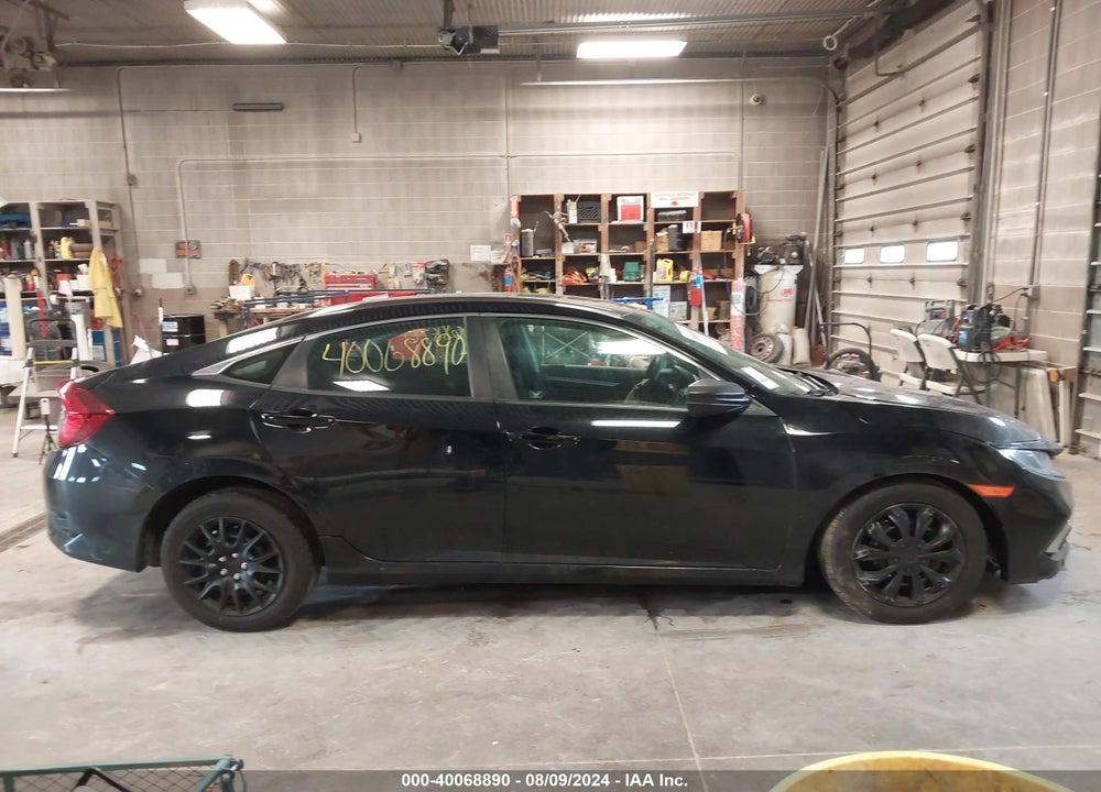 2019 HONDA CIVIC LX VIN: 19XFC2F63KE000707