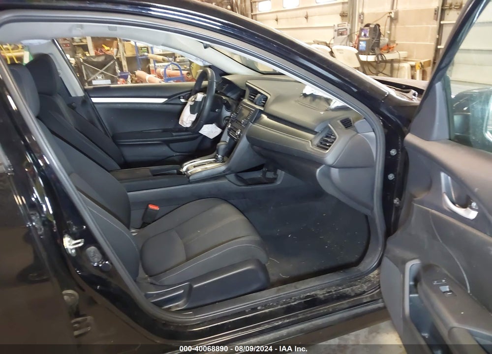 2019 HONDA CIVIC LX VIN: 19XFC2F63KE000707