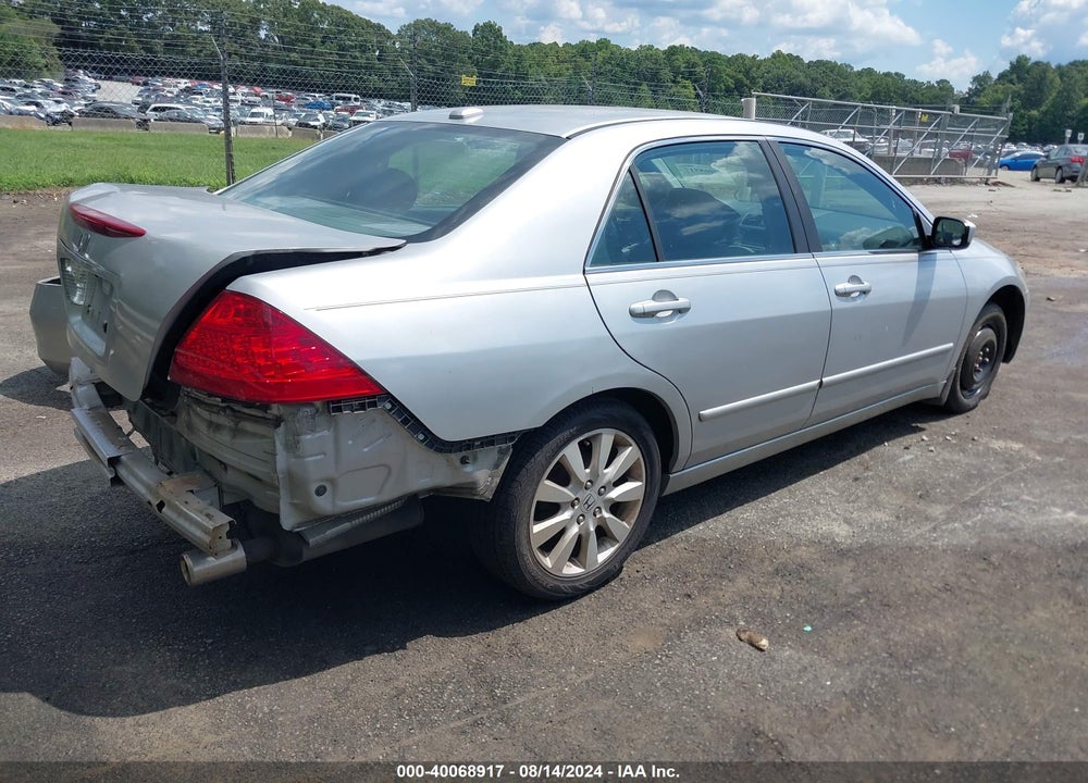2007 HONDA ACCORD VIN: 1HGCM66527A064828