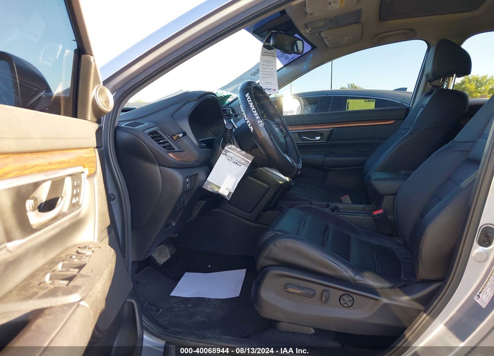 2017 HONDA CR-V TOURING VIN: 2HKRW2H95HH623603