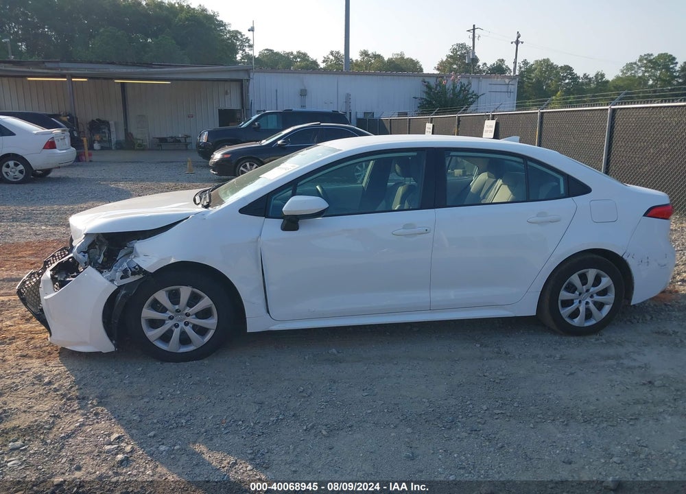2022 TOYOTA COROLLA LE VIN: 5YFEPMAE6NP322304