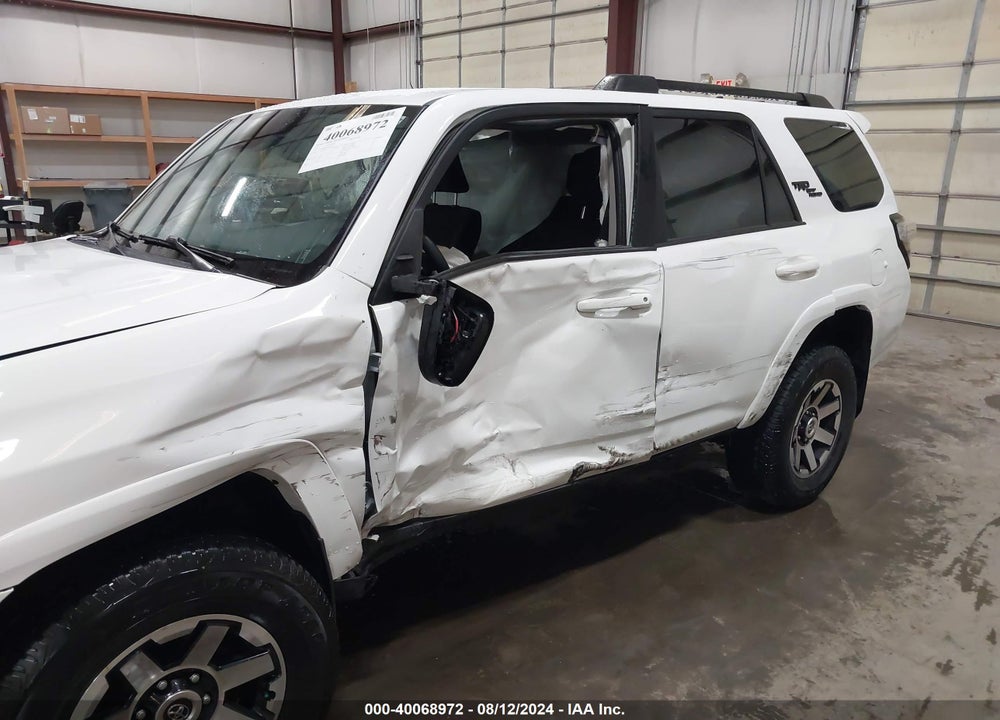 2022 TOYOTA 4RUNNER VIN: JTEPU5JR3N6001270