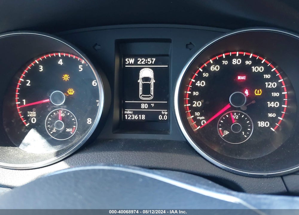 2011 VOLKSWAGEN GTI 4-DOOR/4-DOOR AUTOBAHN VIN: WVWGV7AJ2BW025112