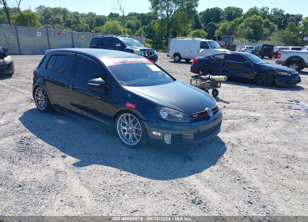 2011 VOLKSWAGEN GTI 4-DOOR/4-DOOR AUTOBAHN VIN: WVWGV7AJ2BW025112