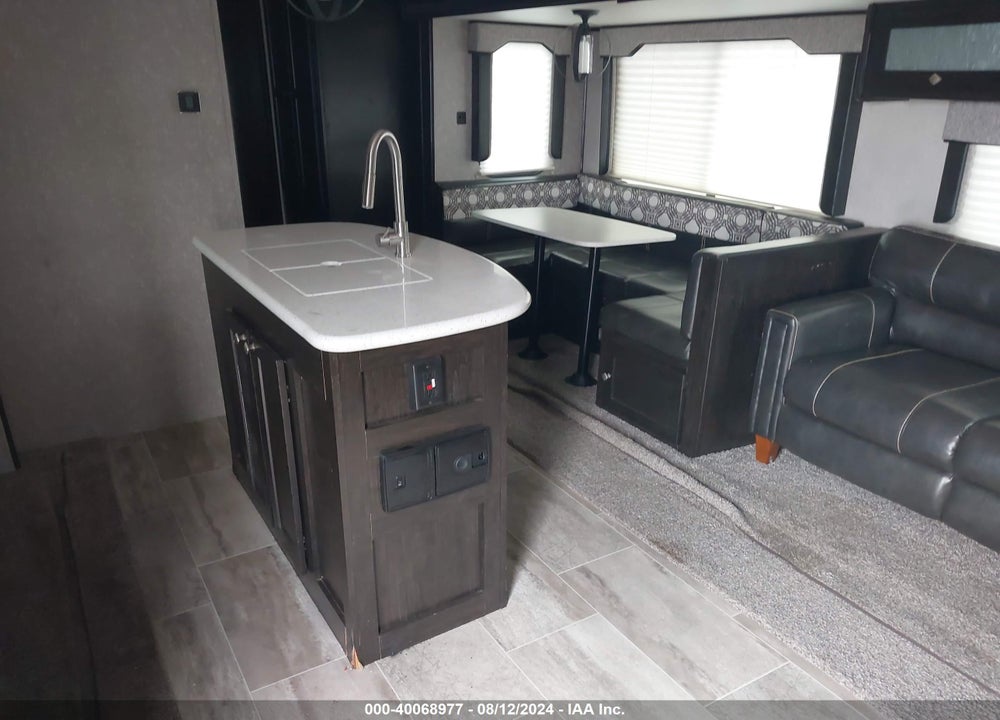 2020 HEARTLAND NORTH TRAIL CALIBER VIN: 5SFNB3721LE420797