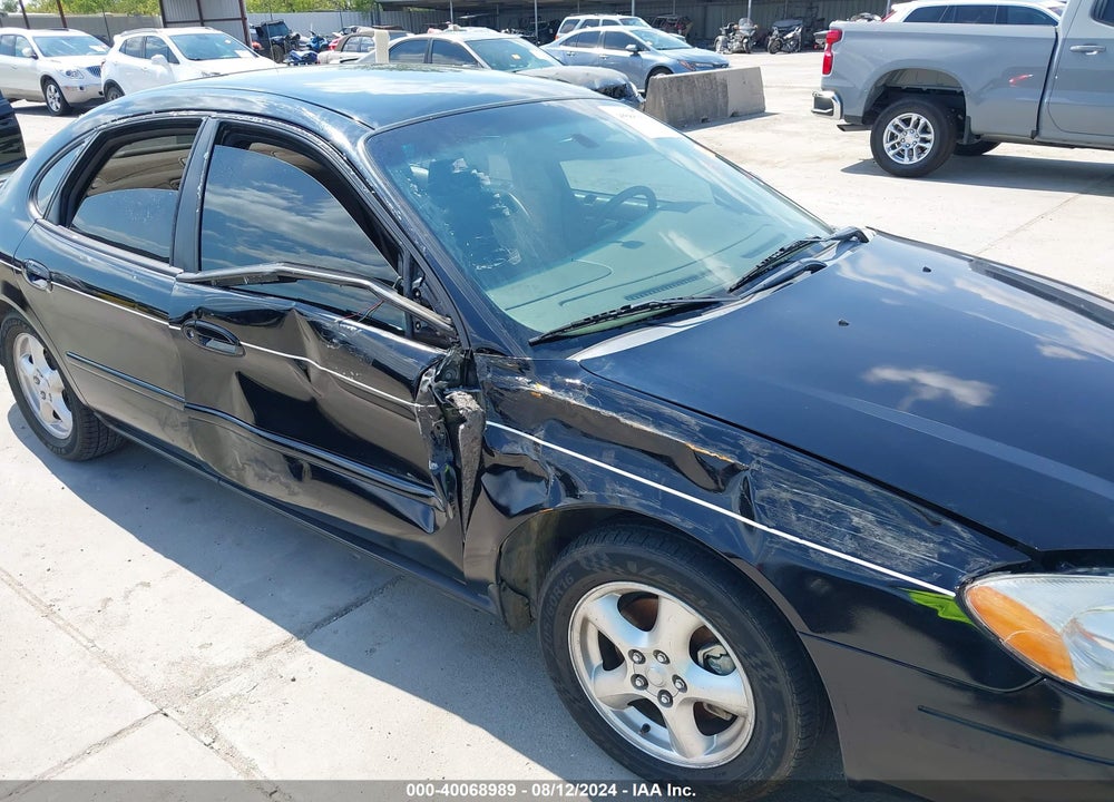 2002 FORD TAURUS VIN: 1FAFP55U42G267947