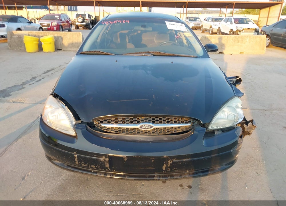 2002 FORD TAURUS VIN: 1FAFP55U42G267947
