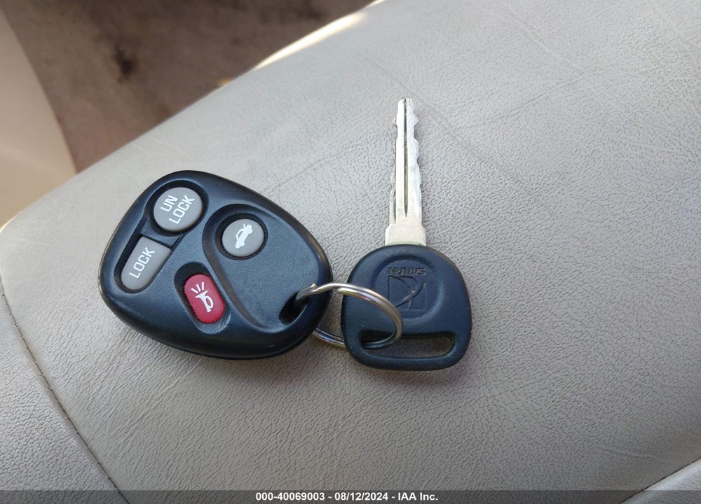 2003 SATURN L-SERIES L300 VIN: 1G8JW54R93Y504829