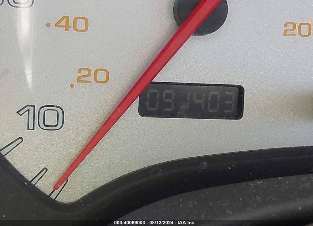 2003 SATURN L-SERIES L300 VIN: 1G8JW54R93Y504829