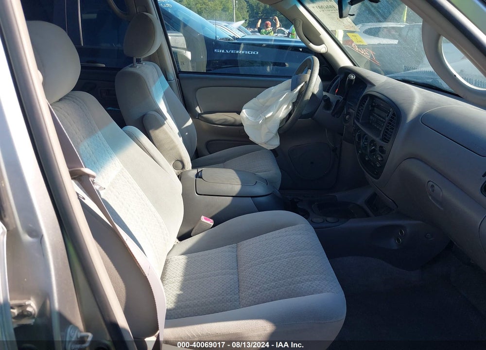 2005 TOYOTA TUNDRA SR5 V8 VIN: 5TBET341X5S463424