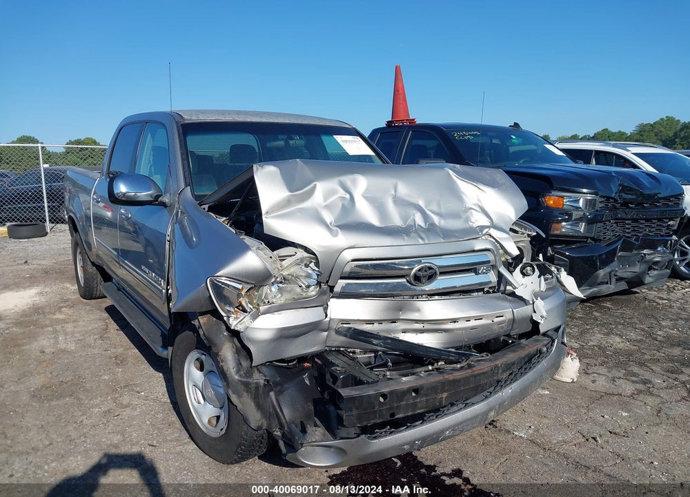 2005 TOYOTA TUNDRA SR5 V8 VIN: 5TBET341X5S463424