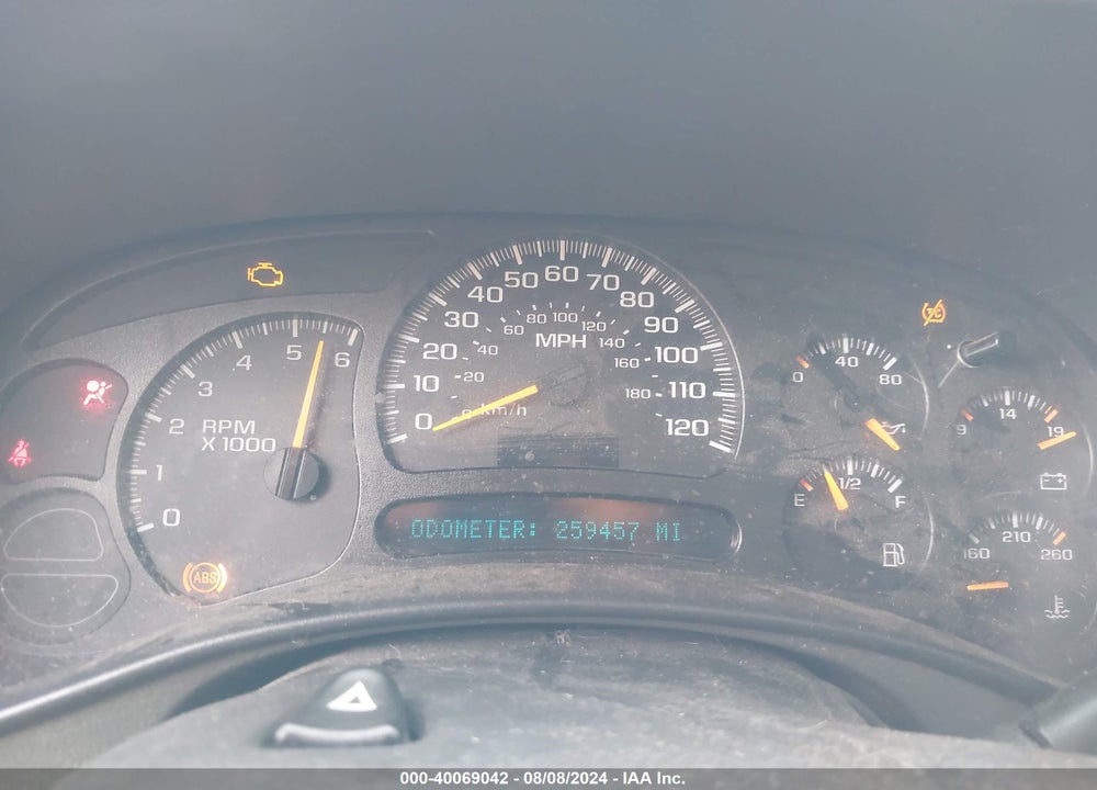 2005 CHEVROLET TAHOE LT VIN: 1GNEK13T05J195084