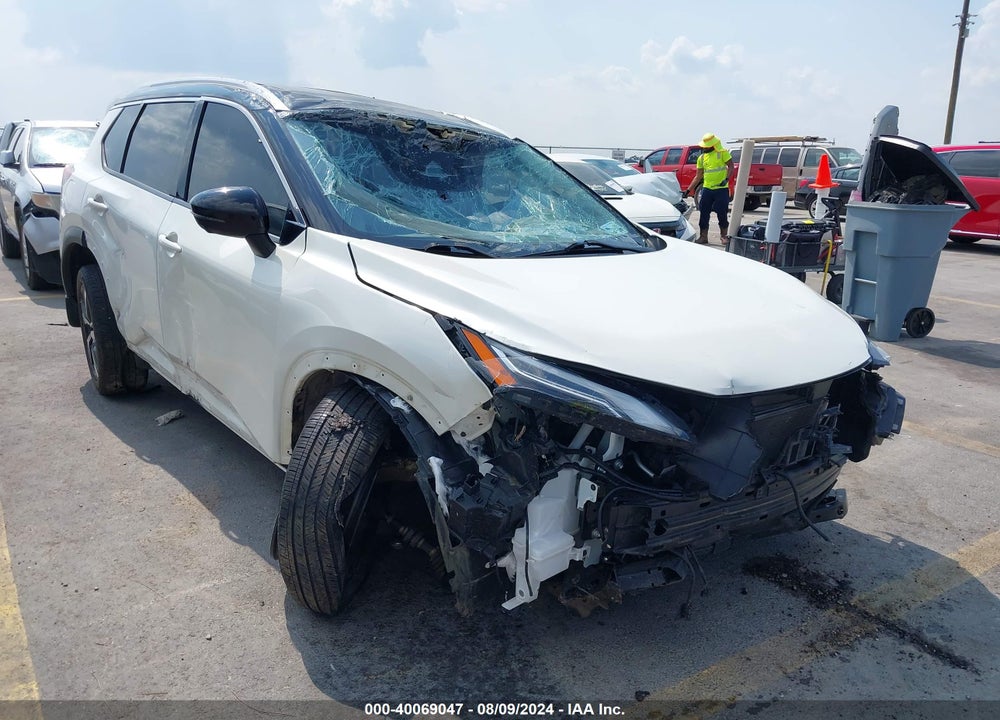 2021 NISSAN ROGUE PLATINUM FWD VIN: JN8AT3DC3MW104474