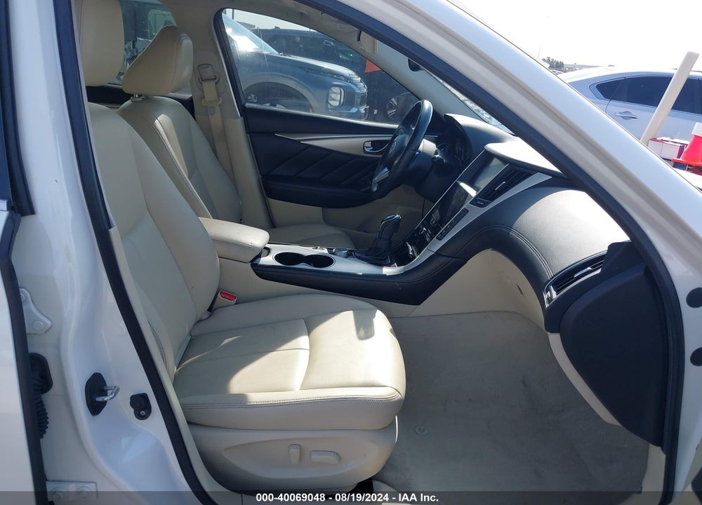 2019 INFINITI Q50 3.0T LUXE VIN: JN1EV7AP4KM543152