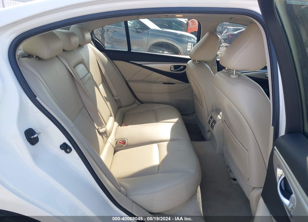 2019 INFINITI Q50 3.0T LUXE VIN: JN1EV7AP4KM543152