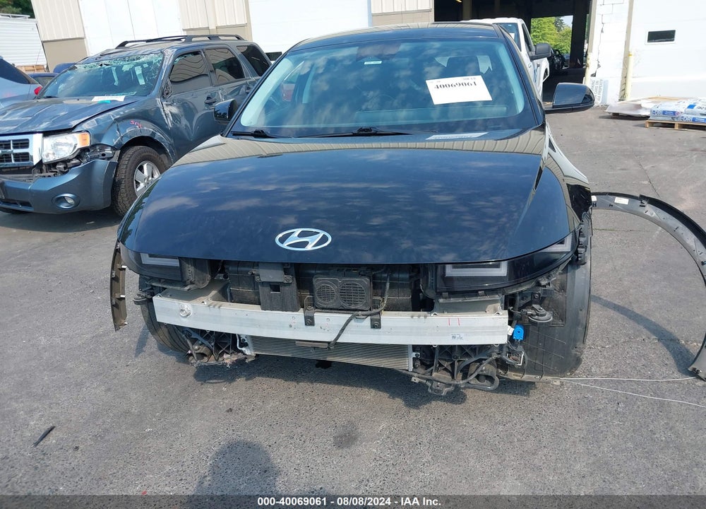 2022 HYUNDAI IONIQ 5 SE VIN: KM8KMDAF6NU054132