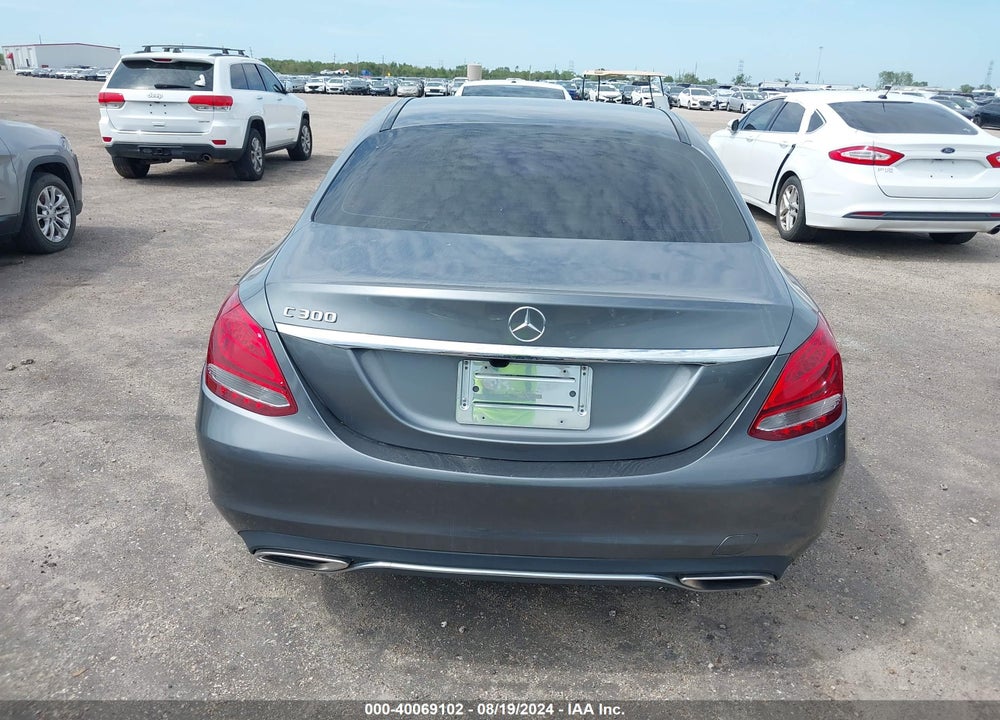 2017 MERCEDES-BENZ C 300 LUXURY/SPORT VIN: 55SWF4JB4HU208281