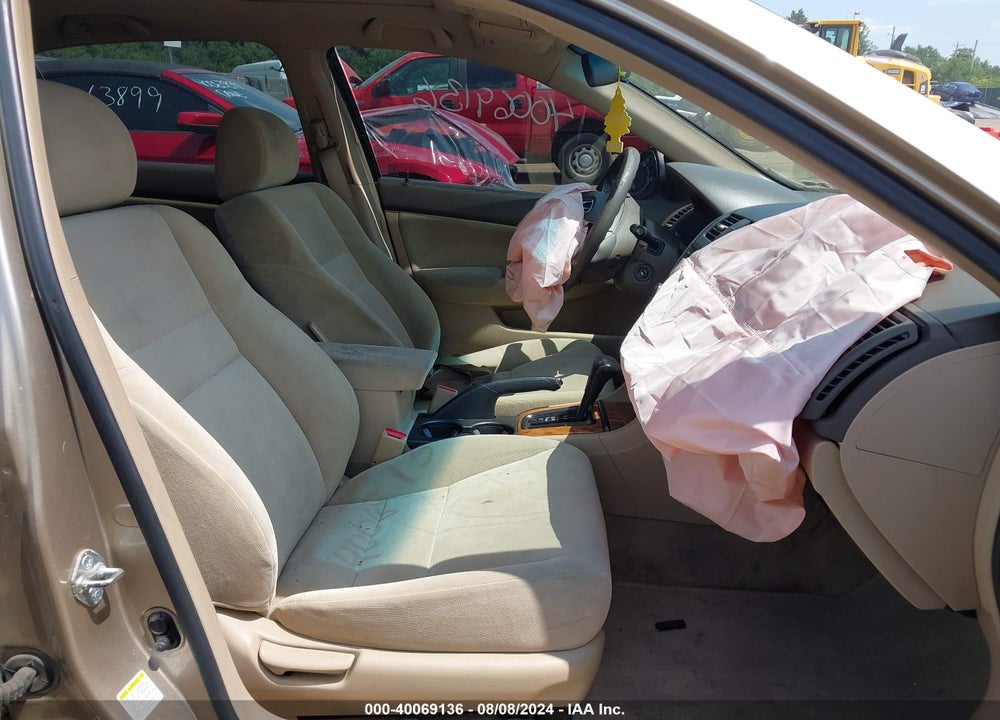 2003 HONDA ACCORD 2.4 EX VIN: 1HGCM566X3A133214