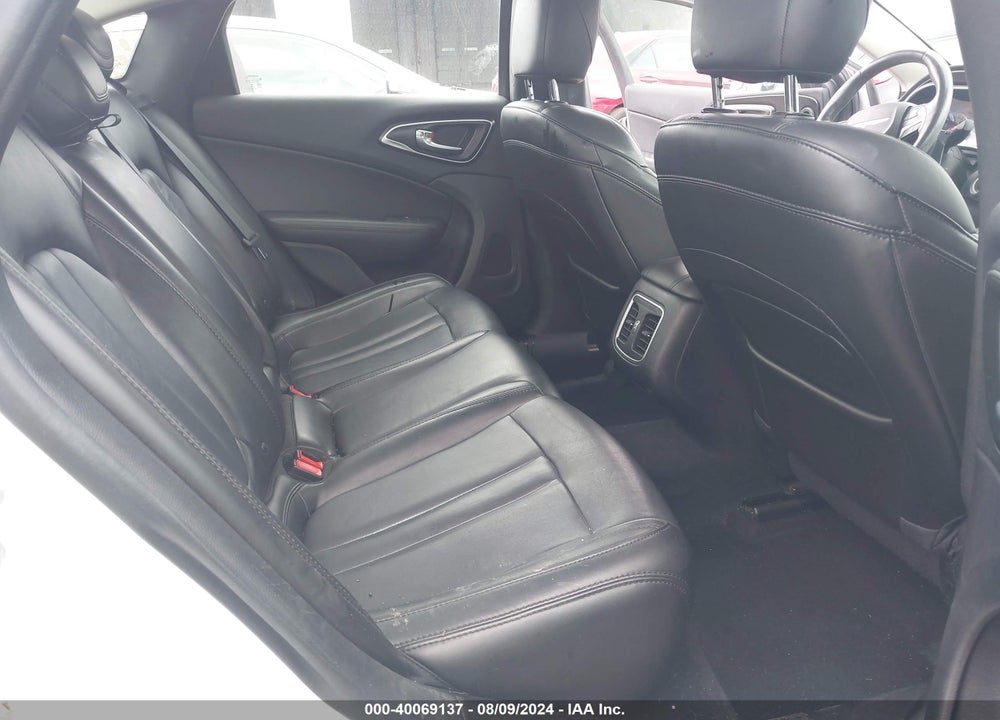 2016 CHRYSLER 200 C VIN: 1C3CCCCGXGN187327