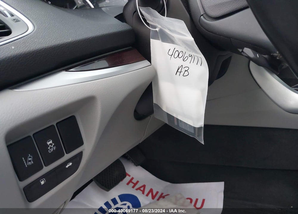 2017 ACURA TLX TECHNOLOGY PACKAGE VIN: 19UUB1F58HA005748