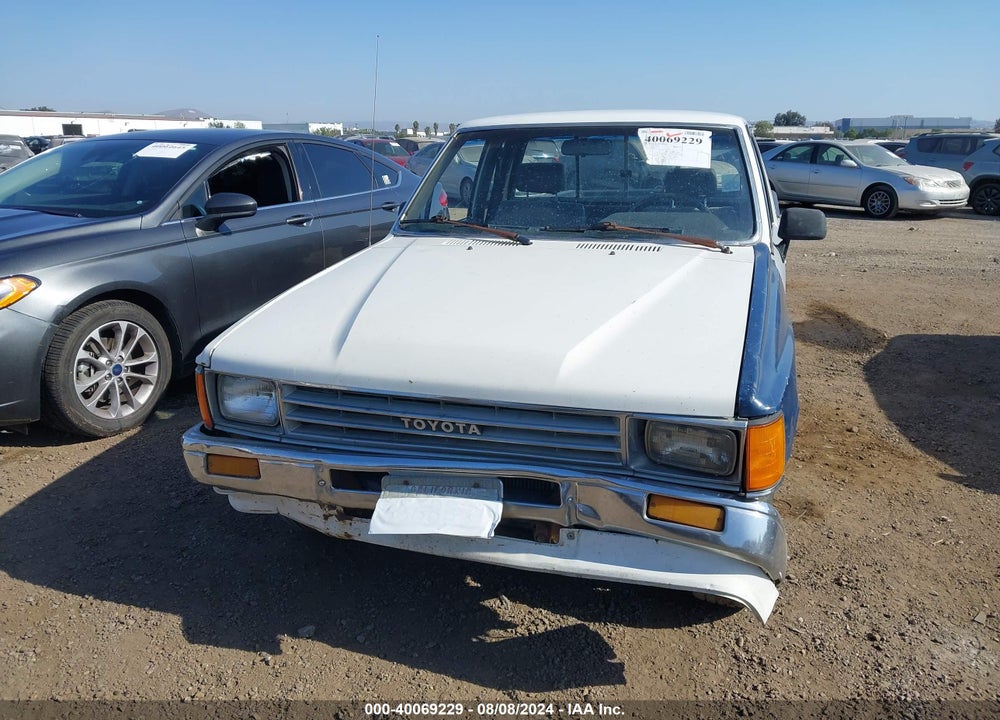 1988 TOYOTA PICKUP XTRACAB RN56 SR5 VIN: JT4RN56S0J7033328