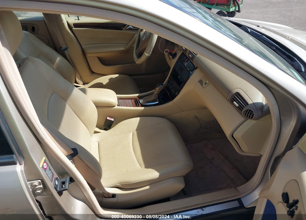 2003 MERCEDES-BENZ C 240 VIN: WDBRF61J73A400229