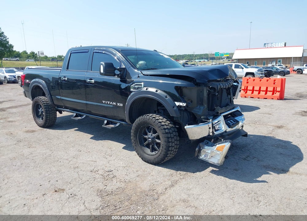 2017 NISSAN TITAN XD SV GAS VIN: 1N6AA1F40HN552532