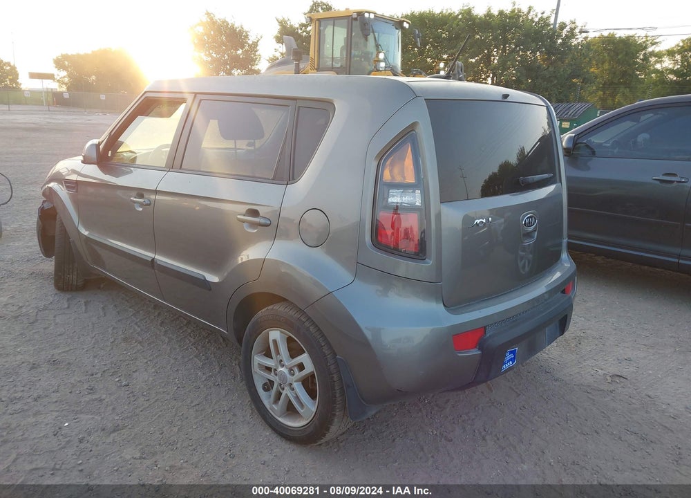 2011 KIA SOUL VIN: KNDJT2A26B7213164