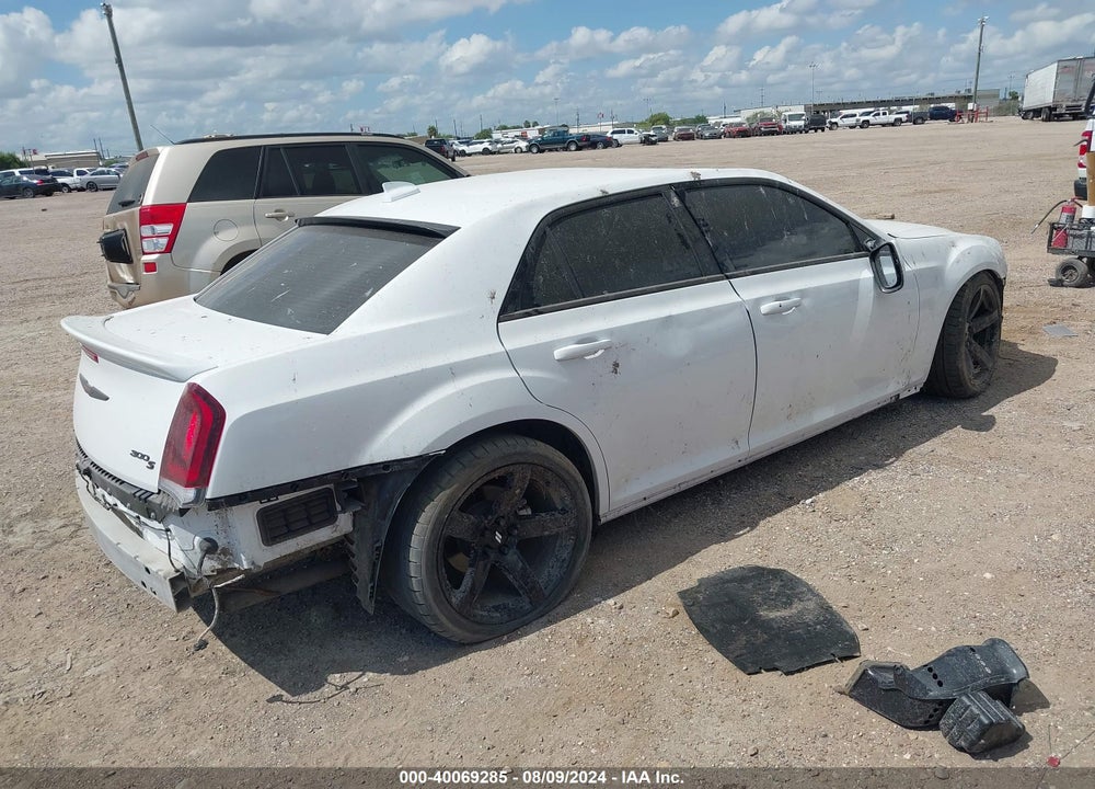 2021 CHRYSLER 300 VIN: 2C3CCABT0MH676018