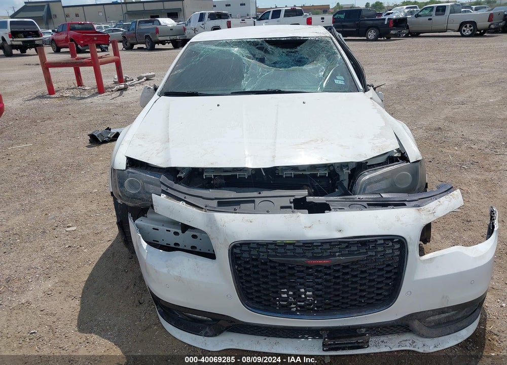 2021 CHRYSLER 300 VIN: 2C3CCABT0MH676018
