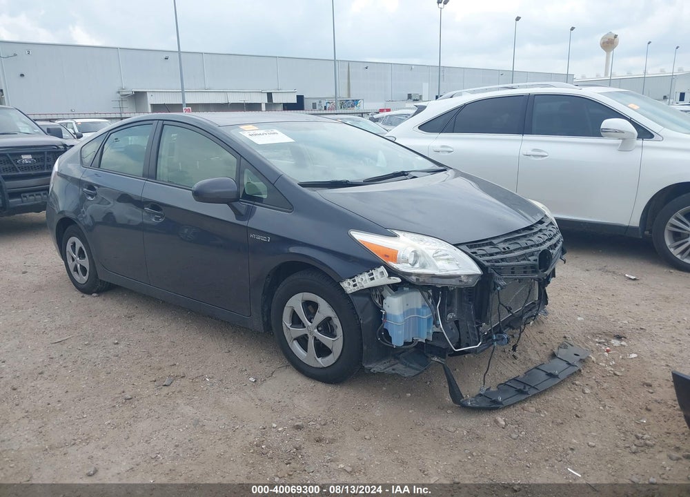 2014 TOYOTA PRIUS THREE VIN: JTDKN3DU5E0370277