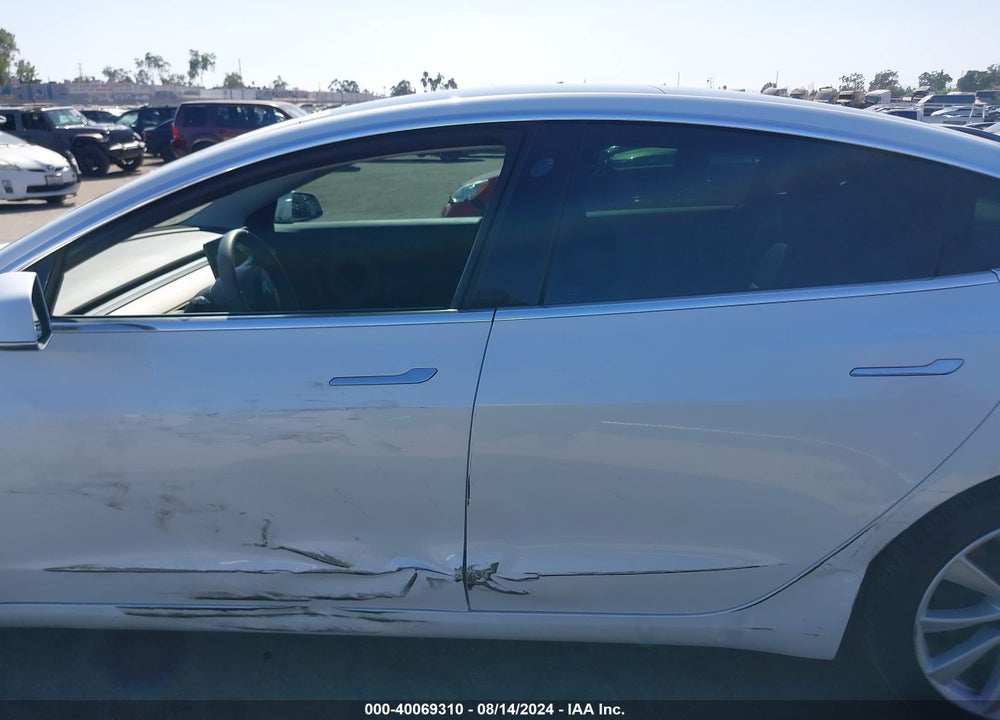 2019 TESLA MODEL 3 LONG RANGE/PERFORMANCE VIN: 5YJ3E1EB8KF469341