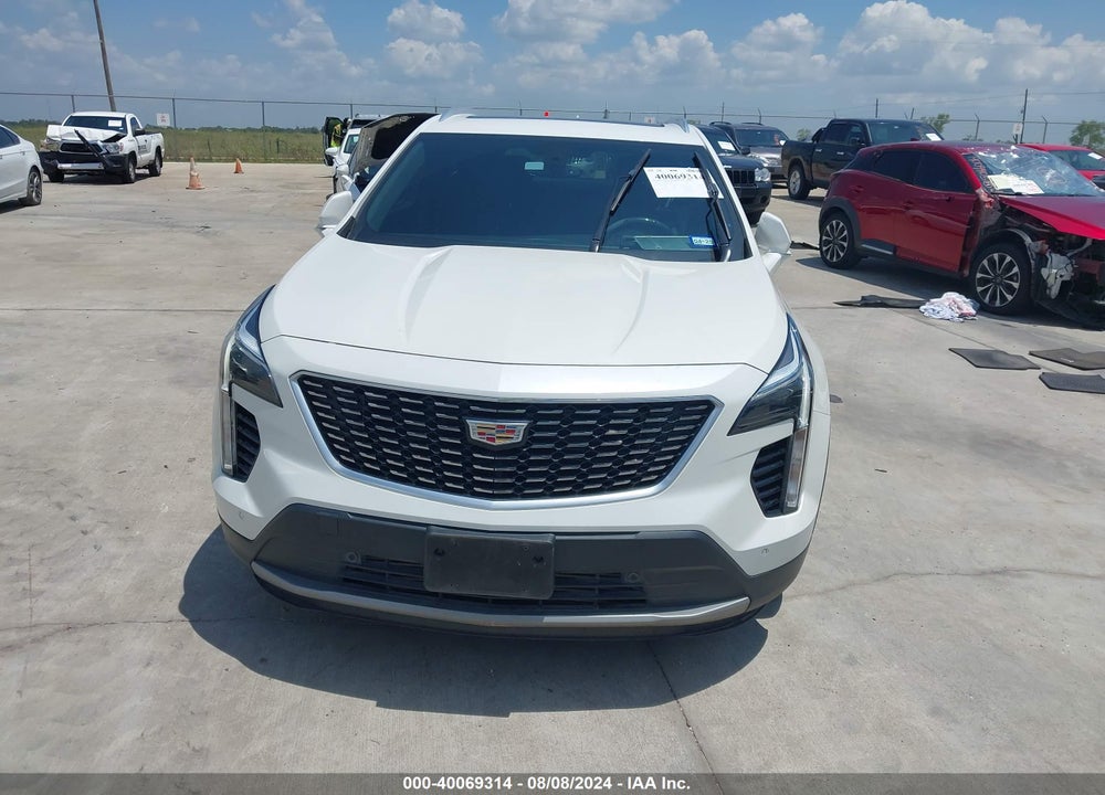2019 CADILLAC XT4 PREMIUM LUXURY VIN: 1GYFZCR4XKF143104