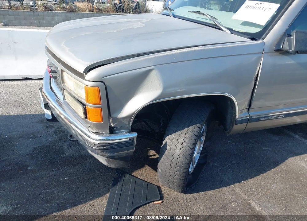 1999 GMC YUKON SLE VIN: 1GKEK13R5XJ714716