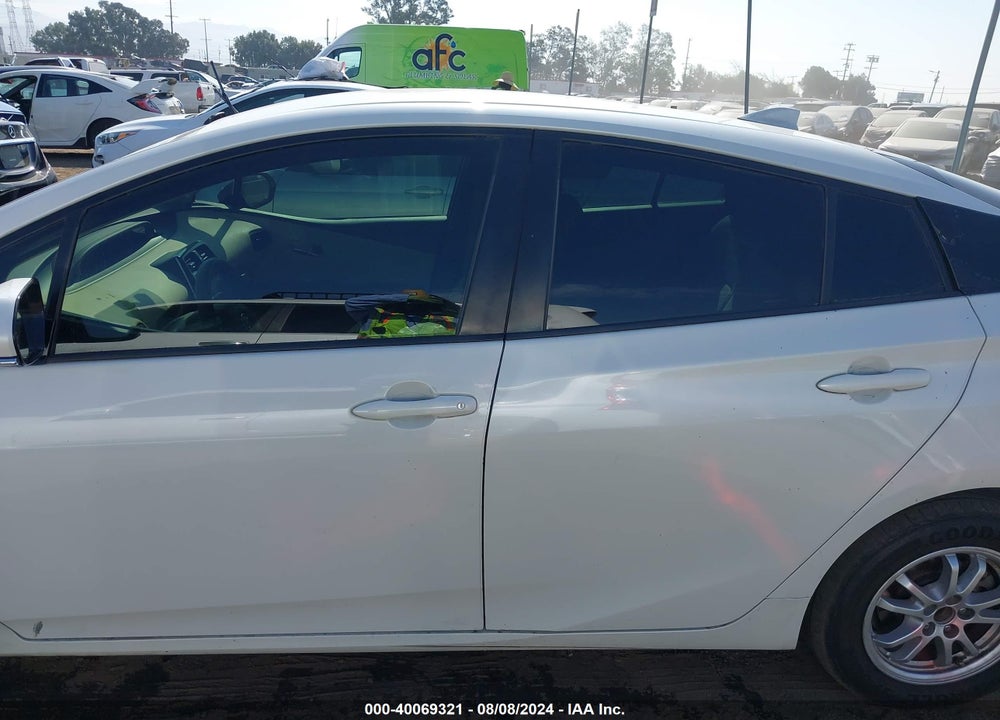2016 TOYOTA PRIUS TWO ECO VIN: JTDKARFU3G3004878