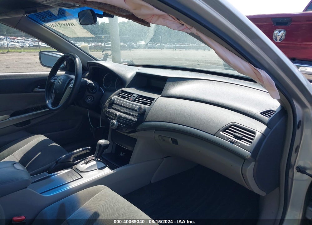 2009 HONDA ACCORD 2.4 EX VIN: 1HGCP26719A134212