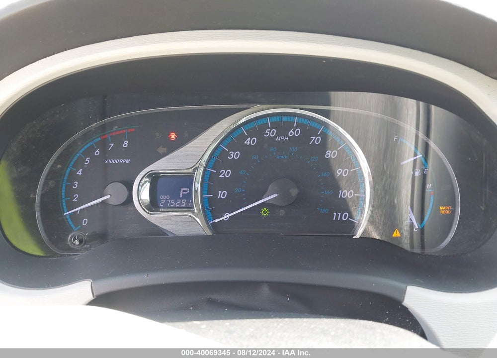 2011 TOYOTA SIENNA XLE V6 VIN: 5TDYK3DC7BS135995