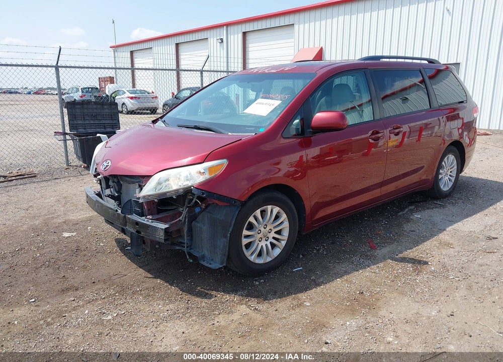 2011 TOYOTA SIENNA XLE V6 VIN: 5TDYK3DC7BS135995