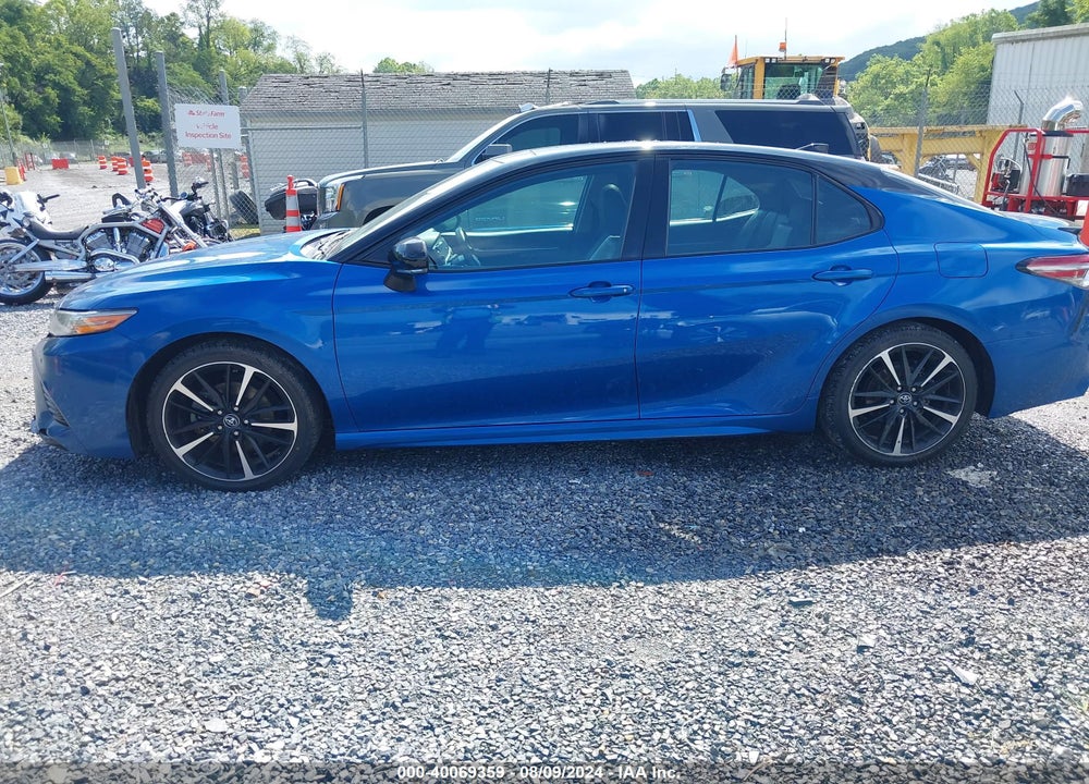 2019 TOYOTA CAMRY XSE VIN: 4T1B61HK2KU220993