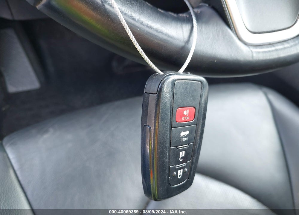 2019 TOYOTA CAMRY XSE VIN: 4T1B61HK2KU220993