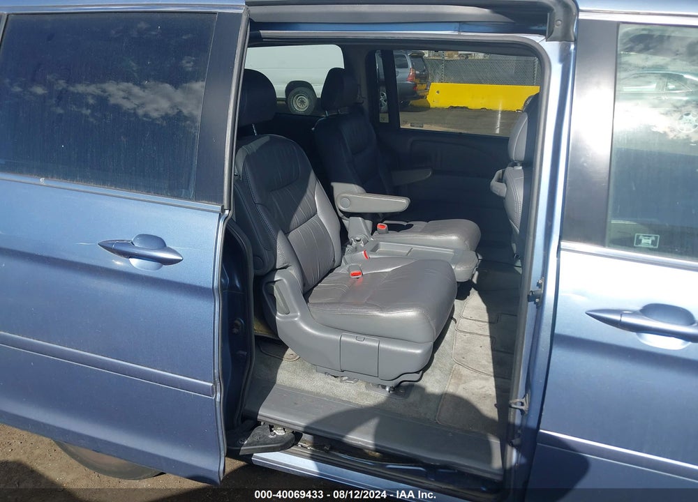 2006 HONDA ODYSSEY EX-L VIN: 5FNRL38766B063597