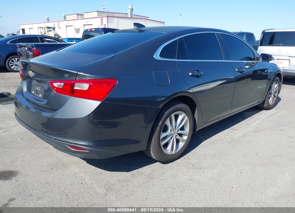2018 CHEVROLET MALIBU LT VIN: 1G1ZD5STXJF127670