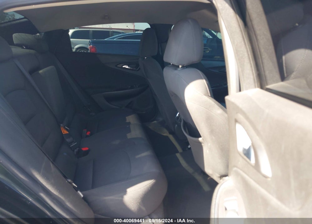 2018 CHEVROLET MALIBU LT VIN: 1G1ZD5STXJF127670