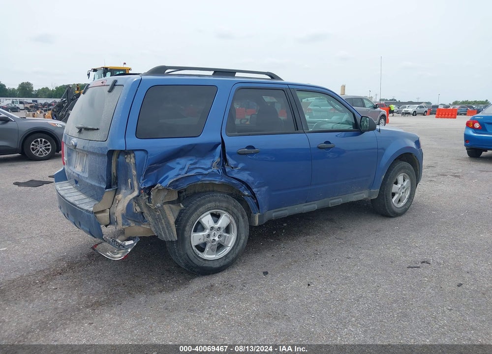 2010 FORD ESCAPE XLT VIN: 1FMCU0D70AKA34174
